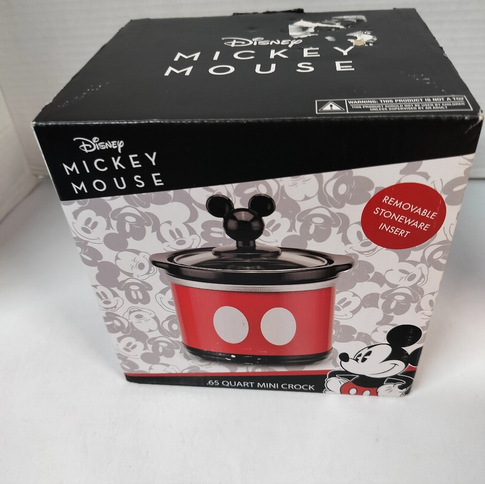 Disney Mickey Mouse .65 Quart Mini Crock Pot with Removable Stoneware, New